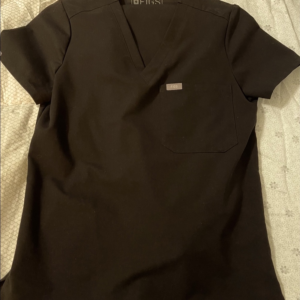 Black Figs Catarina Scrub Top